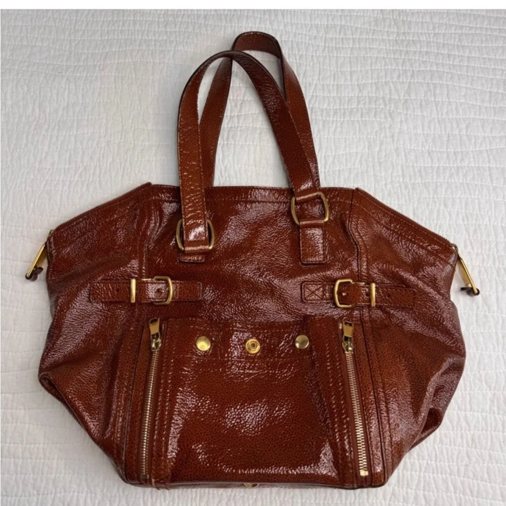 Yves Saint Laurent Downtown bag in brown patent leather - Picture 3 of 14